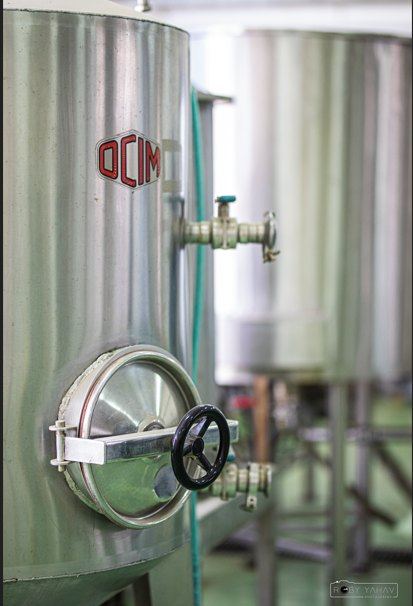 Stainless extraction tanks at the manufacturing facility